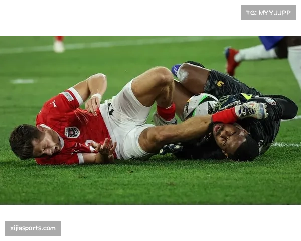 法国职业足球联盟公布本月最佳球员候选:戴维、奥巴梅扬、萨瓦尼耶在列